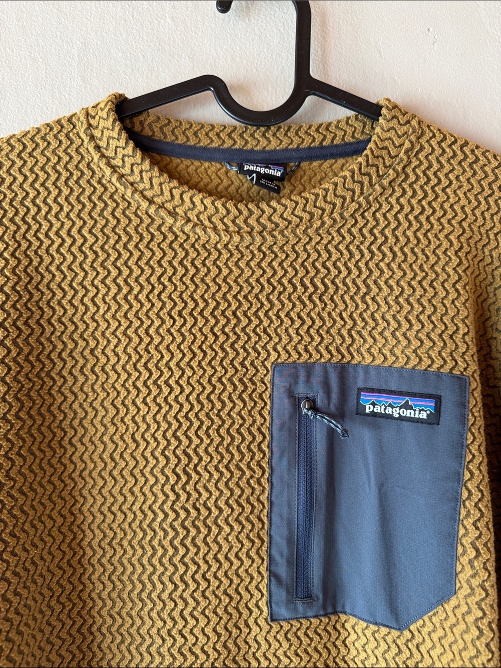 Patagonia R1 Air Crew - Mens - Picture 2 of 9